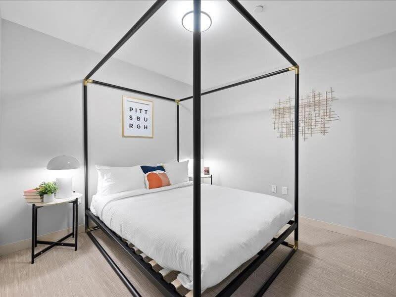 Cozysuites Historic 1Br, Downtown พิตต์สเบิร์ก ภายนอก รูปภาพ